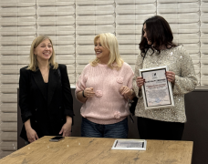 Награждение участников "Парада ёлок у Янтарного дворца"