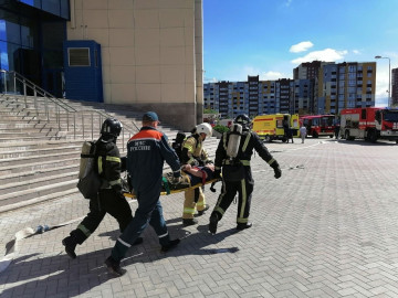 Во дворце спорта «Янтарный» прошли тренировочные пожарно-тактические учения