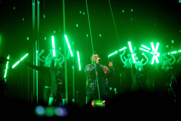 Отгремел первый день концерта группы «Руки Вверх» — это было что-то!