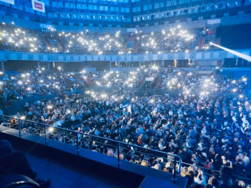 Концерт Леонида Агутина в ДС "Янтарный"