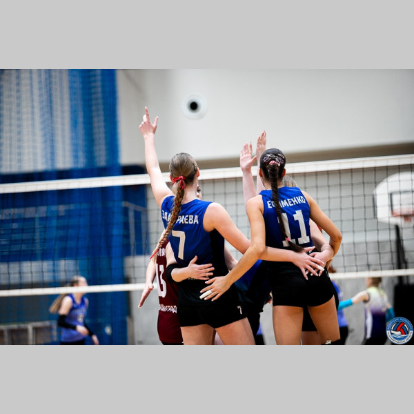 Первенство по волейболу среди девушек до 17 лет