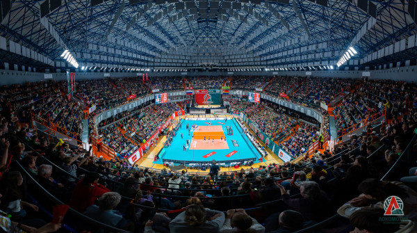 Обзорный тур по дворцу спорта «Янтарный»