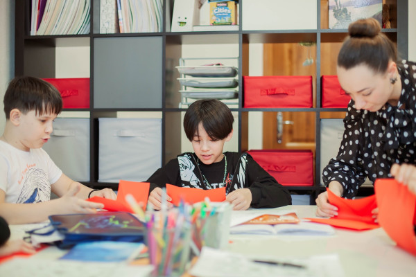 Языковая школа «INЯЗ Студия»