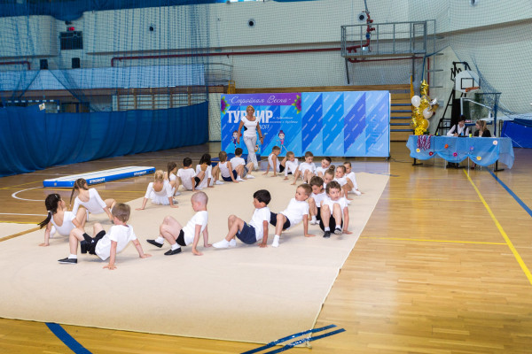 Спортивный клуб «Стройнофф»